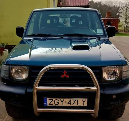 samochody osobowe Mitsubishi Pajero cena 21999 przebieg: 206139, rok produkcji 2002 z Olecko